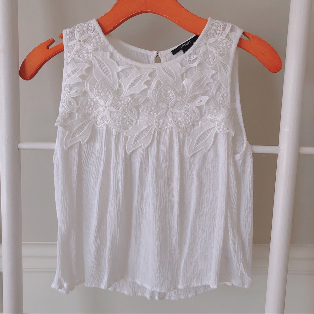 F21 white lace cropped top / crop top